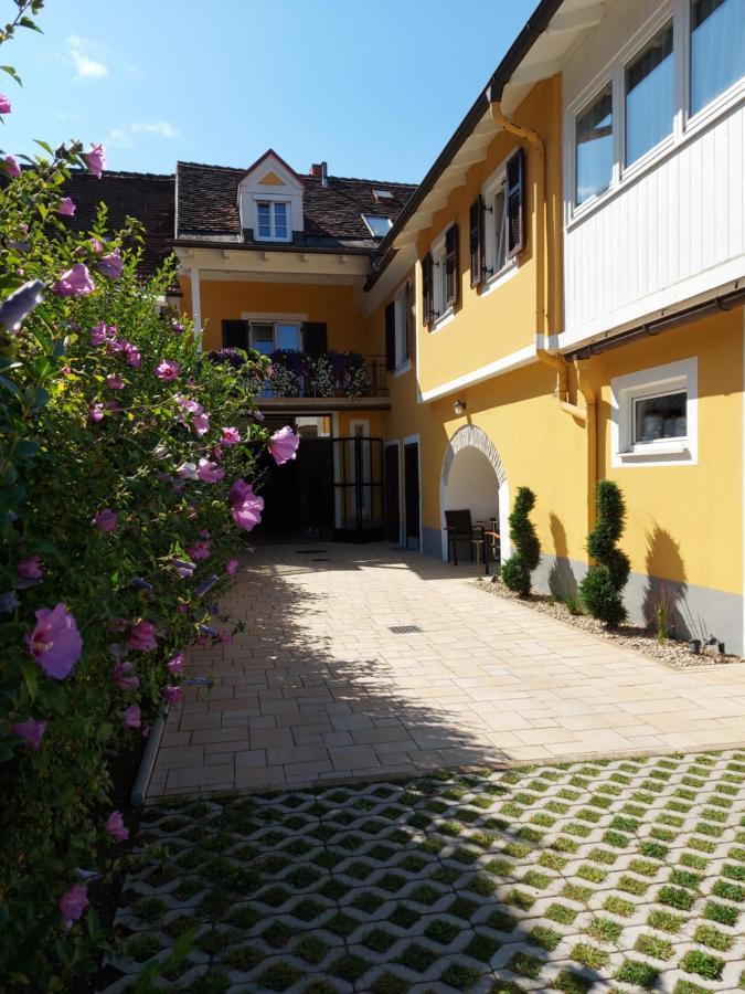 Gaestehaus Ferk - Fruehstueckspension, Bed & Breakfast Μπαντ Ράντκεσμπουργκ Εξωτερικό φωτογραφία