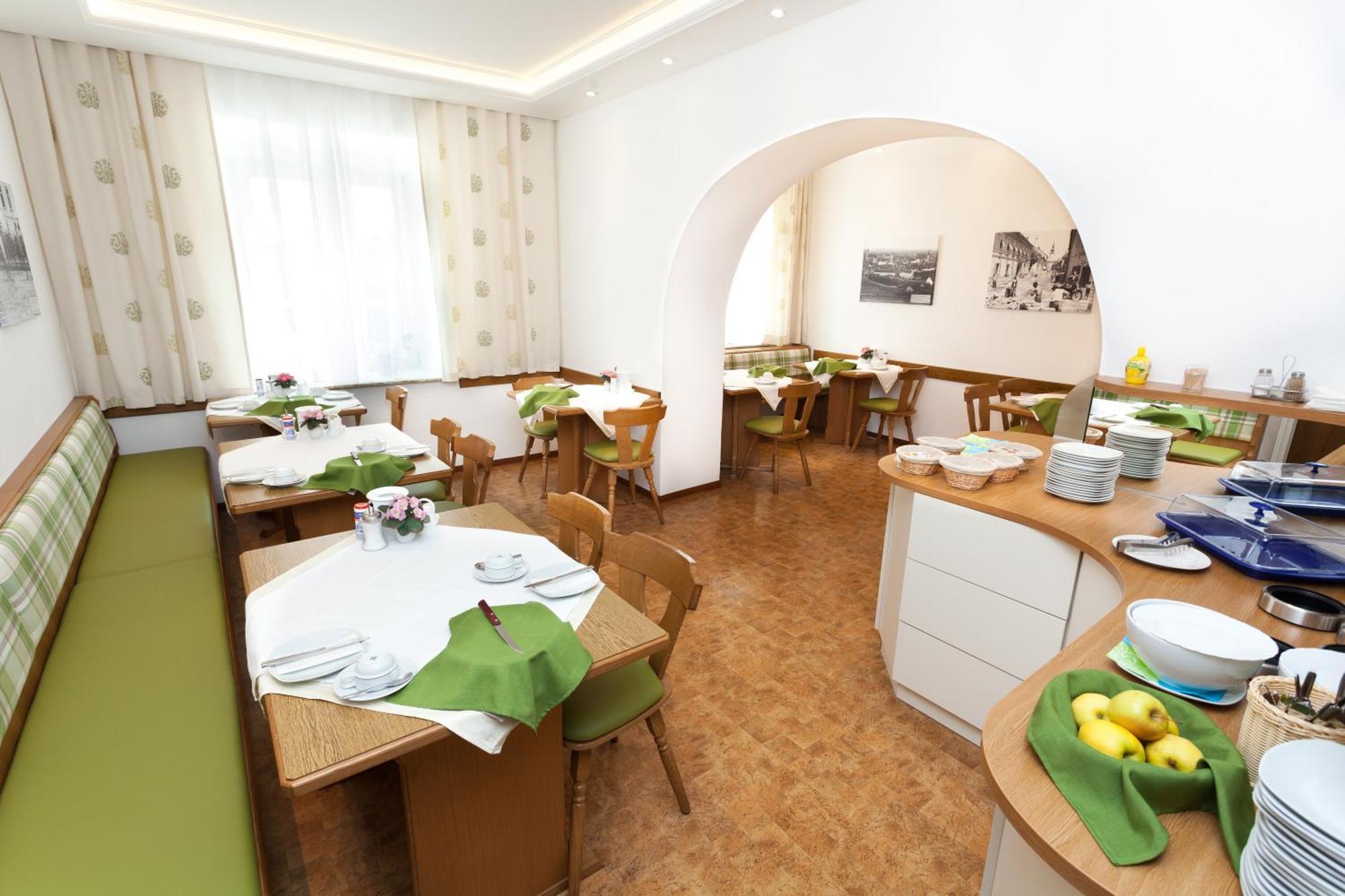 Gaestehaus Ferk - Fruehstueckspension, Bed & Breakfast Μπαντ Ράντκεσμπουργκ Εξωτερικό φωτογραφία