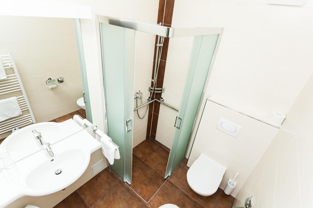 Gaestehaus Ferk - Fruehstueckspension, Bed & Breakfast Μπαντ Ράντκεσμπουργκ Δωμάτιο φωτογραφία