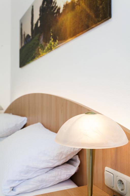 Gaestehaus Ferk - Fruehstueckspension, Bed & Breakfast Μπαντ Ράντκεσμπουργκ Δωμάτιο φωτογραφία
