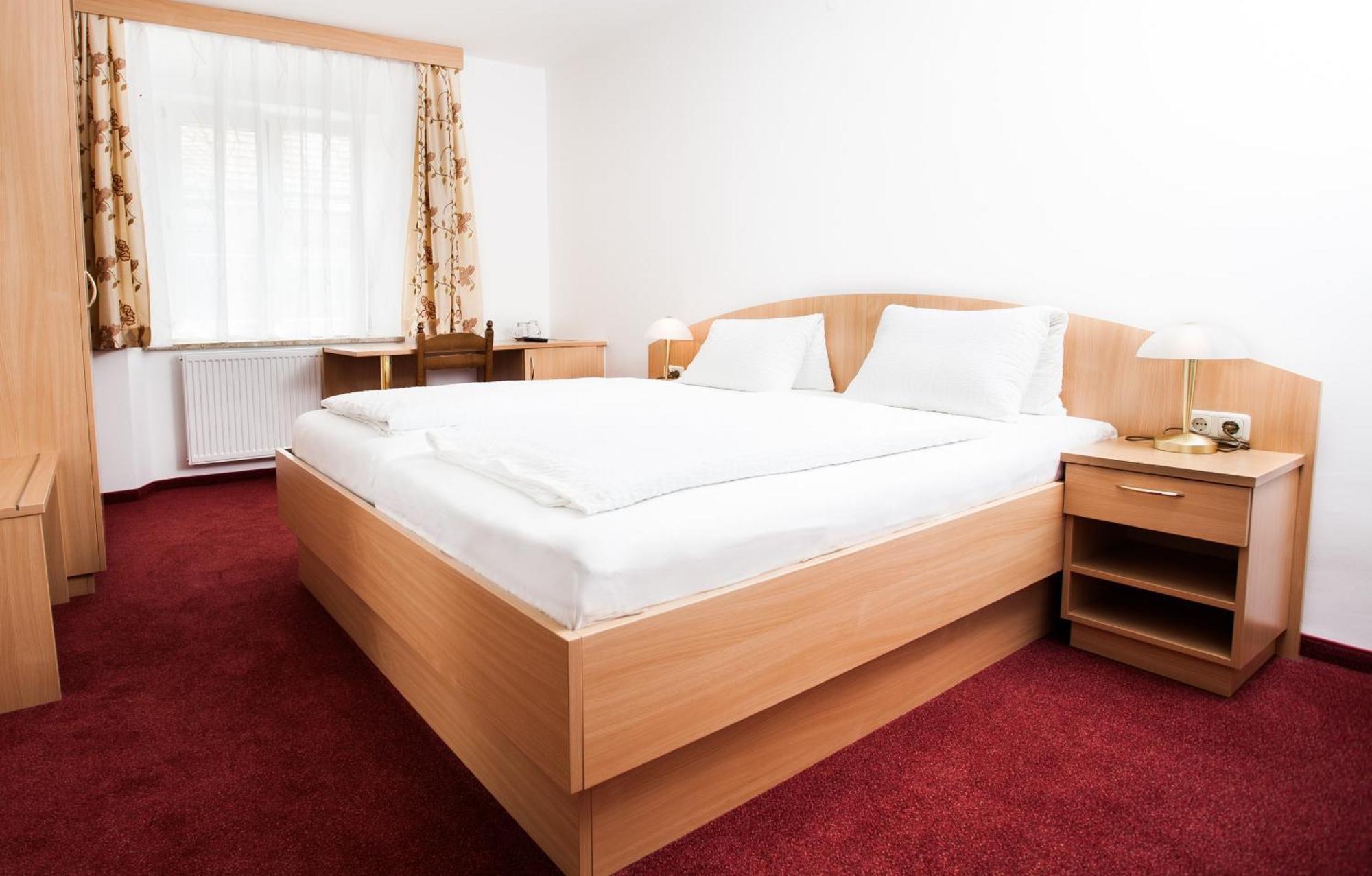 Gaestehaus Ferk - Fruehstueckspension, Bed & Breakfast Μπαντ Ράντκεσμπουργκ Εξωτερικό φωτογραφία