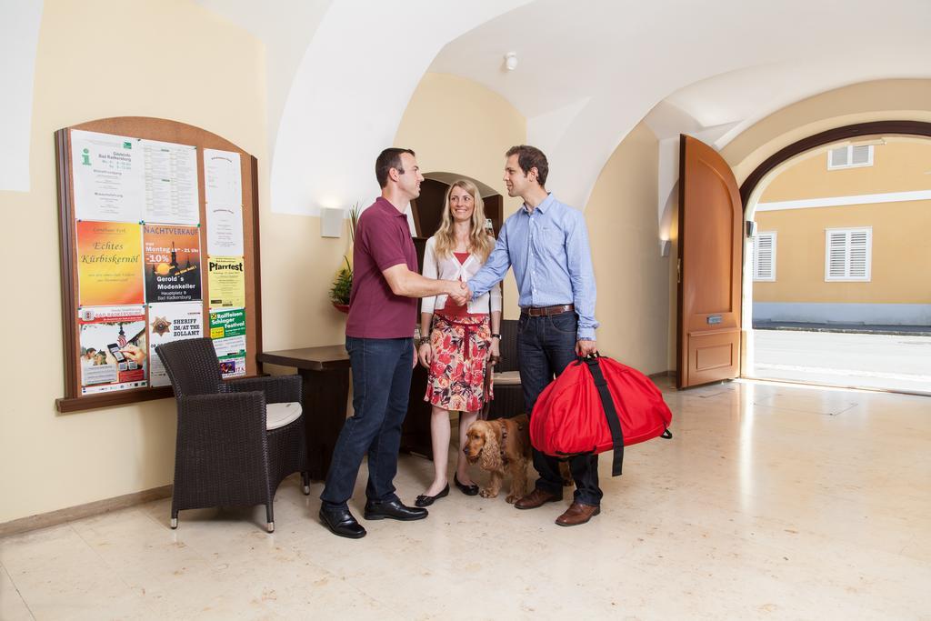 Gaestehaus Ferk - Fruehstueckspension, Bed & Breakfast Μπαντ Ράντκεσμπουργκ Εξωτερικό φωτογραφία