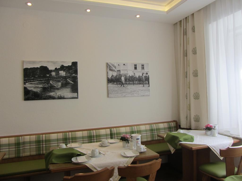 Gaestehaus Ferk - Fruehstueckspension, Bed & Breakfast Μπαντ Ράντκεσμπουργκ Εξωτερικό φωτογραφία